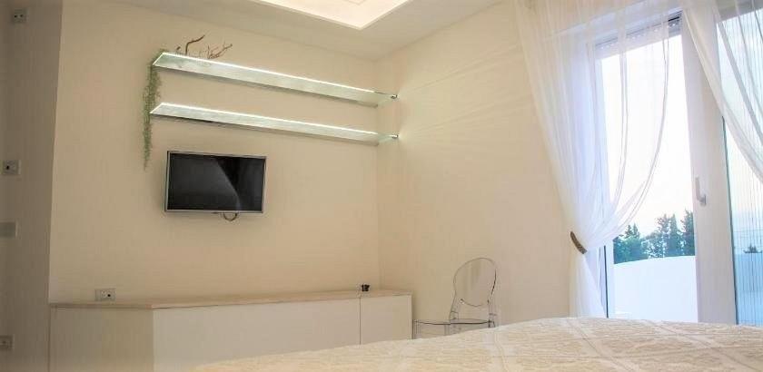 Valentino Luxury Room Porto Cesareo Exterior photo