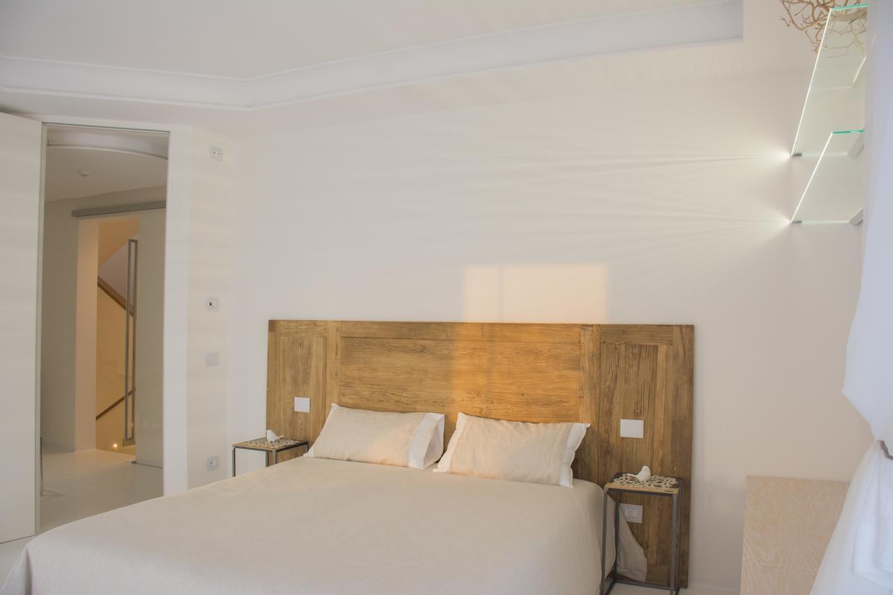 Valentino Luxury Room Porto Cesareo Exterior photo